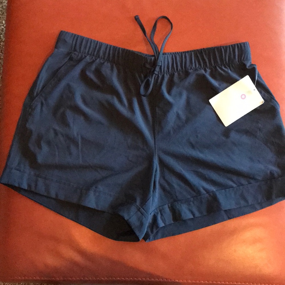 Athleta Beachside Short sz. M